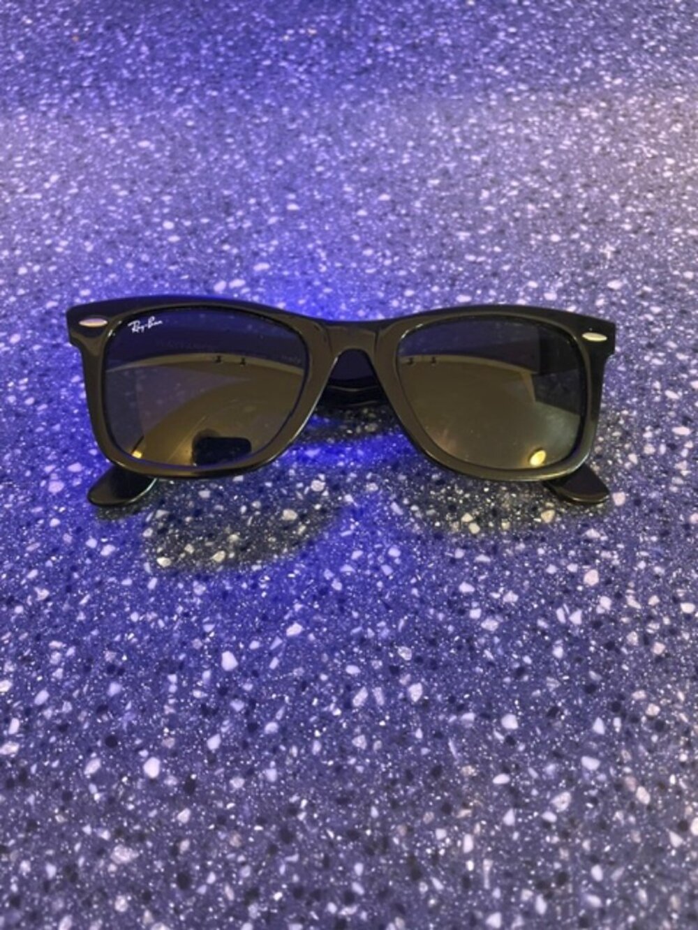 Ray Ban Wayfarer Black Sunglasses RB2140 901 50 22 150 3N 050